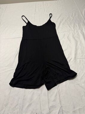 SHEIN Black Sleeveless Casual Romper